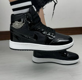 کتونی جردن وان ورنی ساقدار مشکی